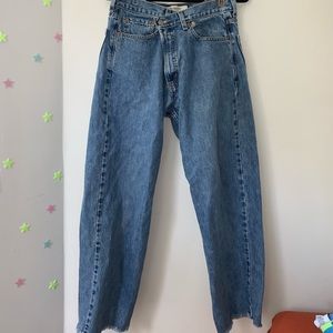 Cross button High rise Levis